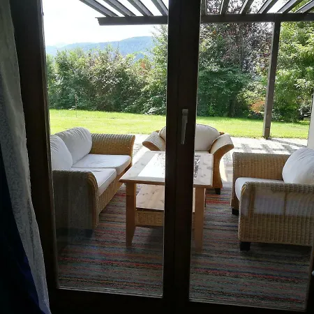 Nibbie's Happy Appartement Schiefling am See